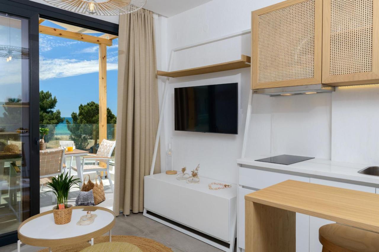 Nisea Beach Apartments Принос Экстерьер фото