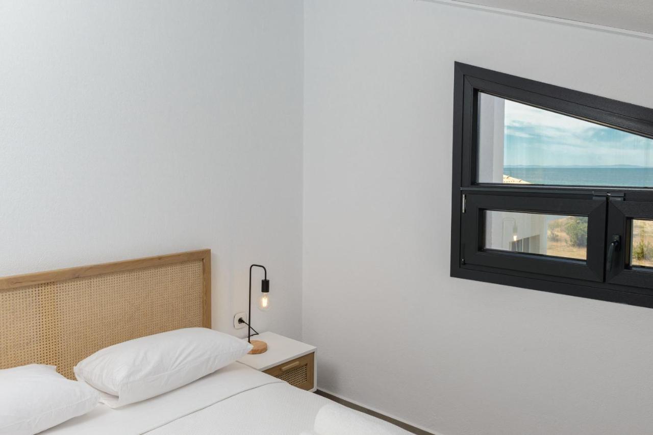 Nisea Beach Apartments Принос Экстерьер фото