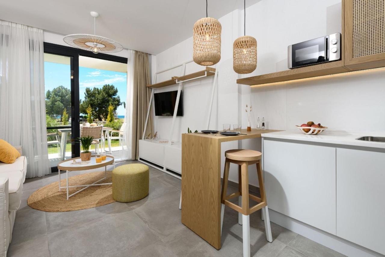 Nisea Beach Apartments Принос Экстерьер фото
